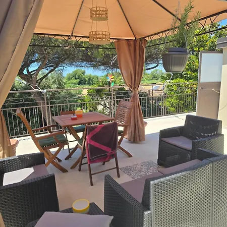 Ai Templi Bed & Breakfast Paestum